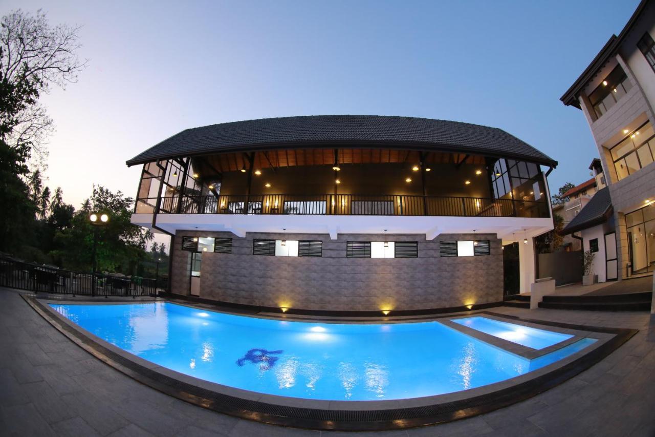 3R Resort Negombo Exterior photo