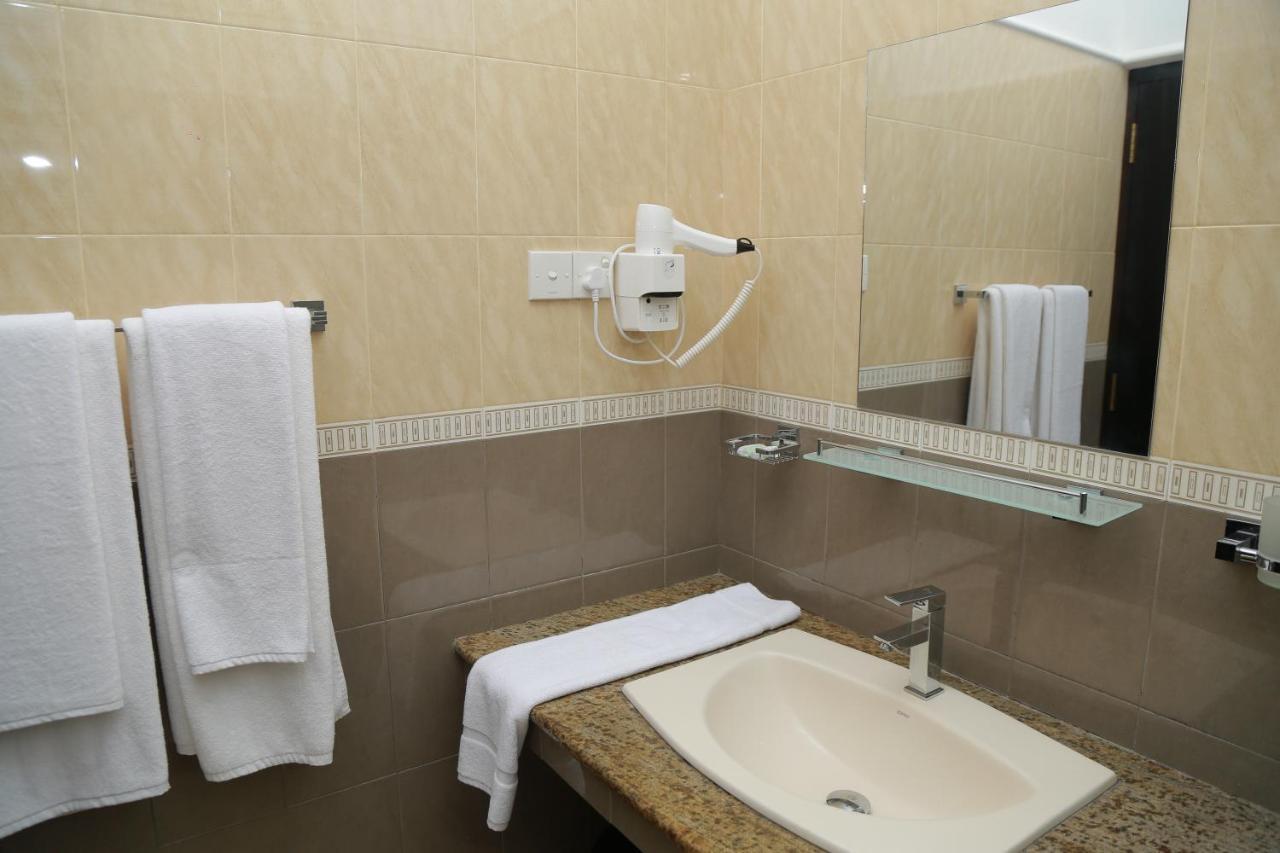 3R Resort Negombo Exterior photo